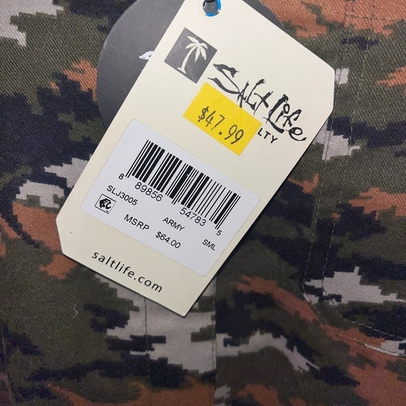 Salt Life, new with tags, women’s button-down activewear - Picture 7 of 7